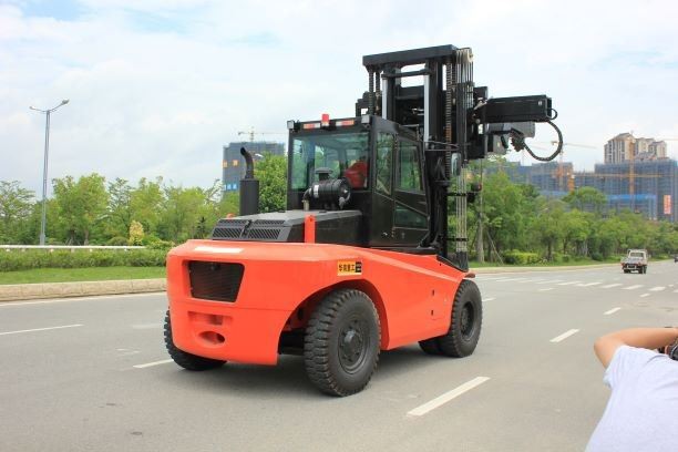 Socma 13.5 Ton Heavy Duty Forklifts Good For Glass Factory Attach Tire Clam